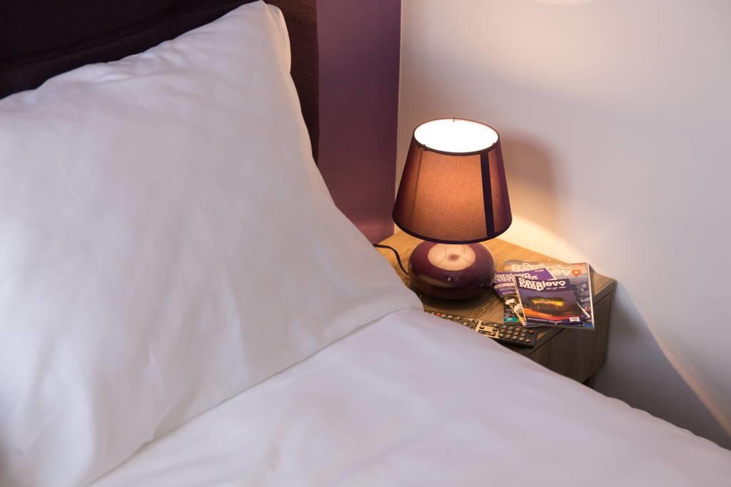 Eshe Boutique Hotel Sarajevo Ngoại thất bức ảnh