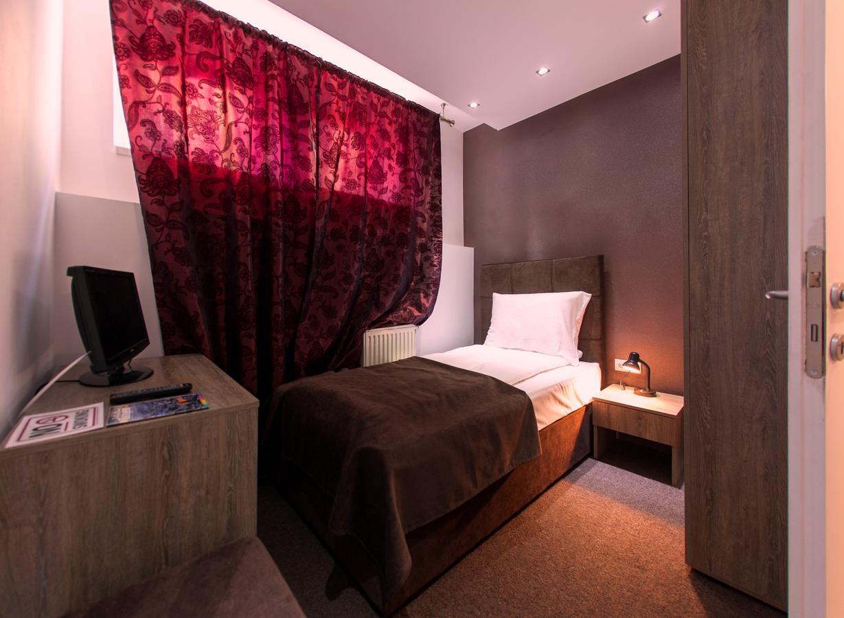 Eshe Boutique Hotel Sarajevo Ngoại thất bức ảnh