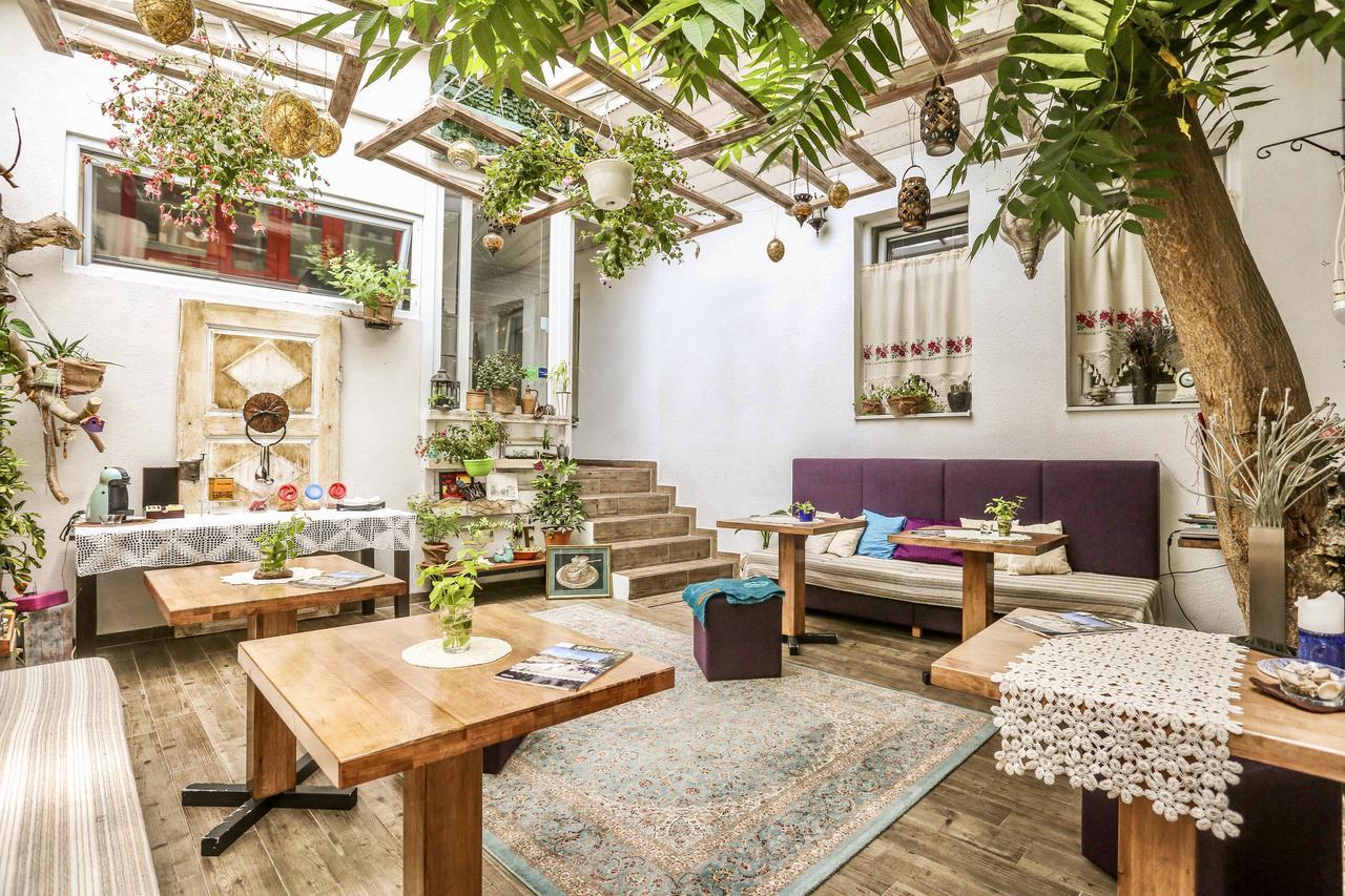 Eshe Boutique Hotel Sarajevo Ngoại thất bức ảnh